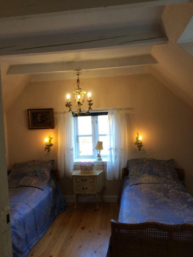 Pegasus Bed And Breakfast Helsinge Екстериор снимка