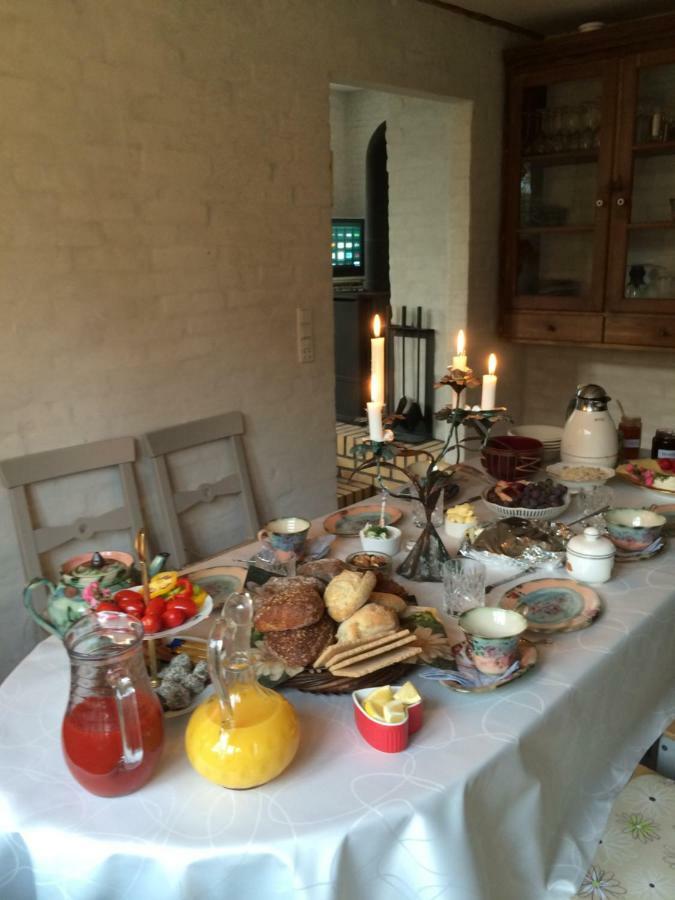 Pegasus Bed And Breakfast Helsinge Екстериор снимка