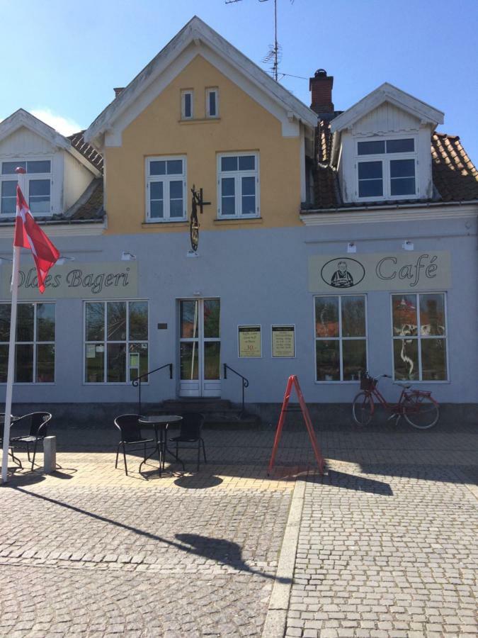 Pegasus Bed And Breakfast Helsinge Екстериор снимка