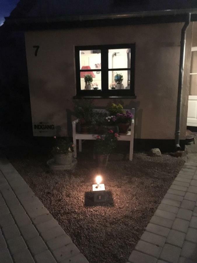Pegasus Bed And Breakfast Helsinge Екстериор снимка