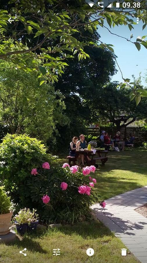 Pegasus Bed And Breakfast Helsinge Екстериор снимка
